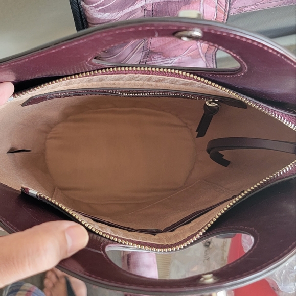 Elizabeth and James Plum Market Shopper Bag - Picture 6 of 7